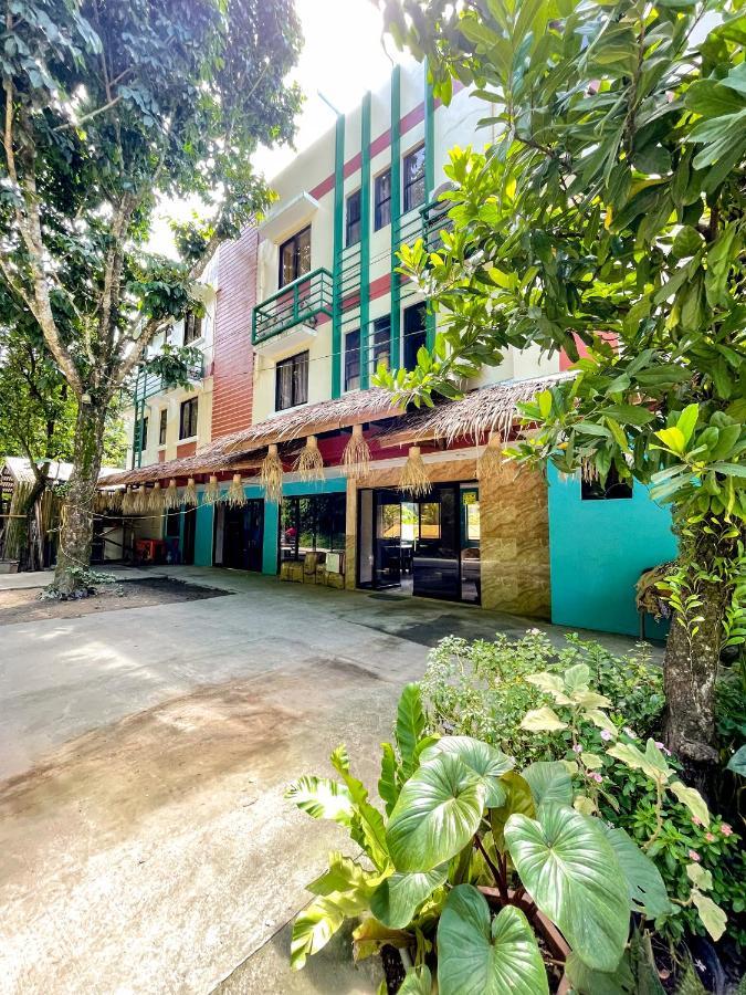 Amos Pili Tree Inn Powered By Cocotel El Nido Bagian luar foto